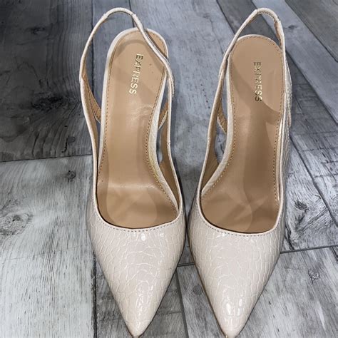 Pointy Toe Heels In A Light Nude Color These Sling Depop
