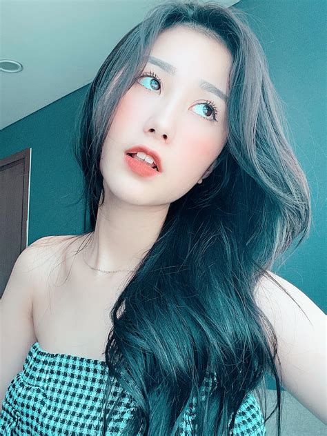 C N C Nh Nhan S C C N Ng Hot Girl Vi T Si U V Ng M T Ang C C M Ca T Ng Tranh Nhau Nh N