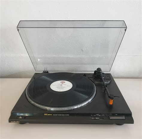 Technics SL BD20 Belt Drive Semi Automatic Turntable Turntable Guy