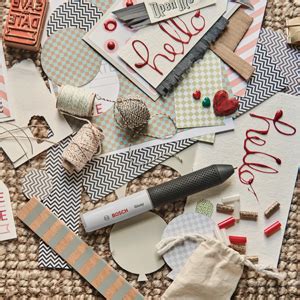 Bosch Home And Garden Cordless Hot Glue Pen Gluey Cupcake Pink With 20 Glue Sticks Pink In