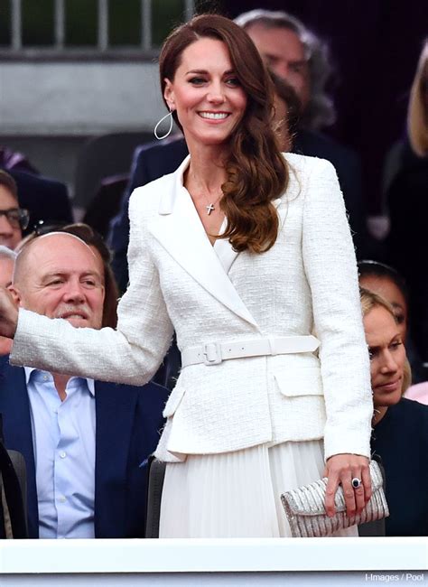 Kate Middletons Cream Blazer Dress by Self Portrait