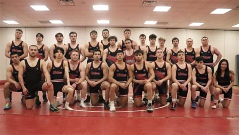 Umass Amherst Foundation Help Send Club Wrestling To Nationals