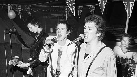 Exclusive Photos Of The Sex Pistols Sid Vicious In His Pomp