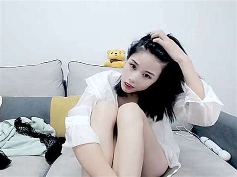 Xw Alina Naked Stripping On Cam For Live Sex Video Chat CamStripper