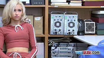 Kiara Consigue Su Coochie Follada Duro Y Profundo Por Oficial Caliente Xvideos