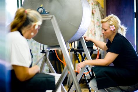 Elyse Butler Mallams Hawaii Photographer Naked Cow Dairy Hana Hou Magazine