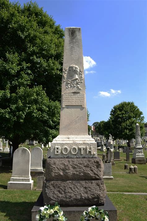 Booth Zombie Pic: John Wilkes Booth Grave