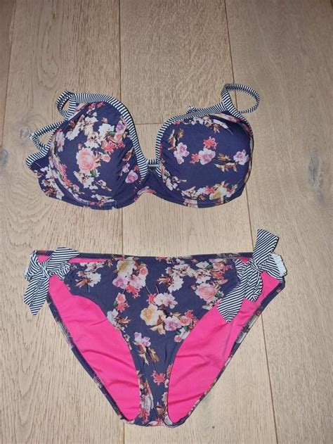 Bikini Watercult Gebraucht in Buchs AG für CHF mit Lieferung auf Ricardo kaufen