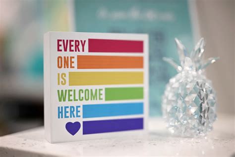 Los J Venes Latinos Gay Ven Un Porcentaje Creciente De Nuevos Casos De Vih En Ee Uu