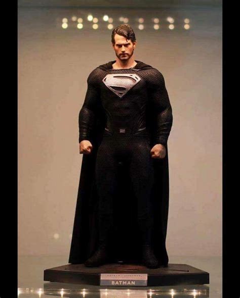Figura Hot Toys De Superman Spoiler C Mics Amino