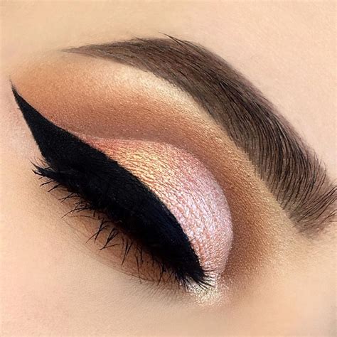 Metallic Nude Eye Shadow Palette