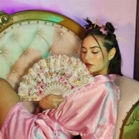 Antonella Fontanna Cam Girl Free Live Sex Show By Antonella Fontanna At MyHotCams Net