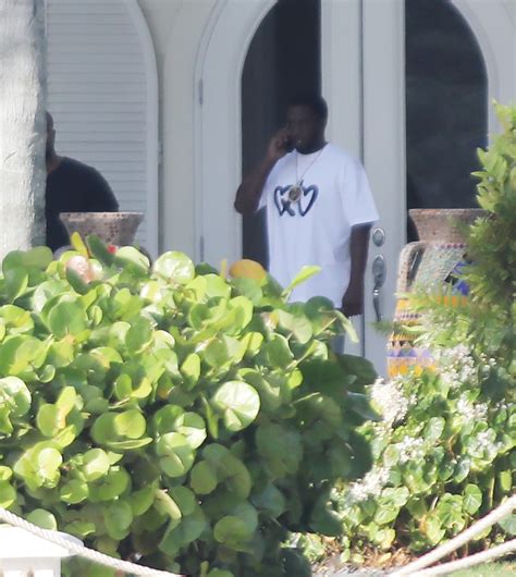 Sean ‘diddy Combs Appears Stressed During Phone Call Outside His Miami