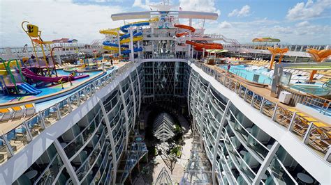 Exploring The New Largest Cruise Ship In The World Royal Caribbeans