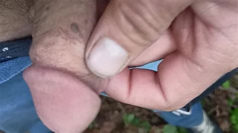 Hot Guy Appréciant SA Grosse Bite Avec Des Gémissements et un Orgasme Intense Pornhub