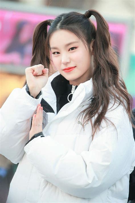 N Idol Hot Nh T Hi N Nay N T N Binh P Jennie L N Ng I V Ng Top G Y Tranh