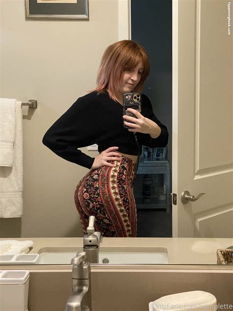 Vamplette Vamplette Nude OnlyFans Leaks Fappening FappeningBook