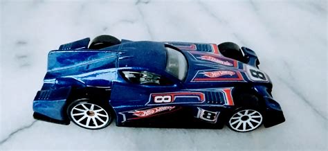 Miniatura metal Hot hot wheels 2007 Formul8r azul usado Taffy Shop Brechó de brinquedos