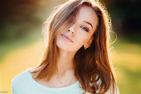 Face Portrait Brunette Women Hazel Eyes Looking At Viewer Evgeny Freyer