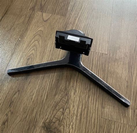 Samsung monitor Stand, TV & Home Appliances, TV & Entertainment, TV ...