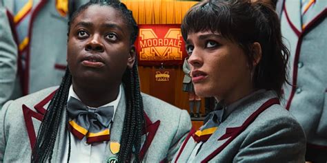 How Sex Education Season Sets Up Season The Show Ending