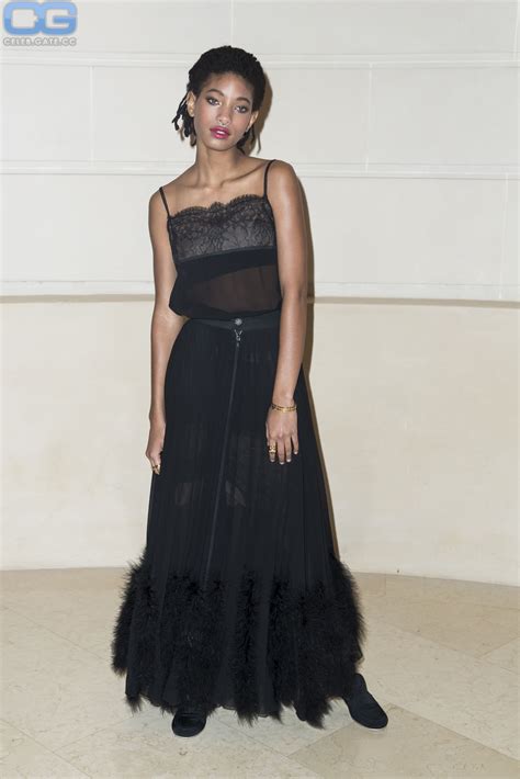 Willow Smith Nude Pictures Photos Playboy Naked Topless Fappening