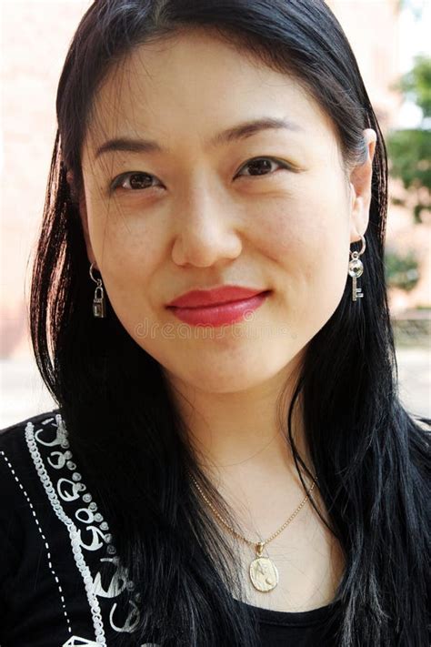 Mulher Coreana Nude Foto De Stock Imagem De Marrom