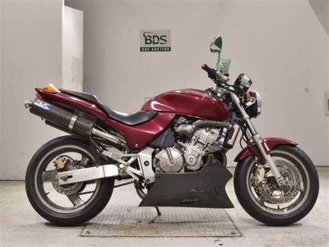 Купить б у Honda CB 600F Hornet карбюратор 6 передач во Владивостоке пурпурный naked bike 1999