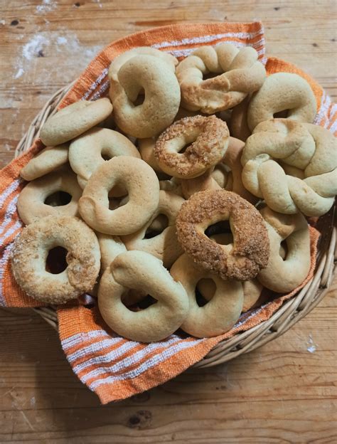 Taralli Pugliesi Ricetta Di Famiglia Debhpassionecucina