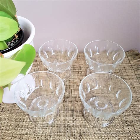 Set Of 4 Vintage Arcoroc France Footed Glasses Champagne Fruit Etsy