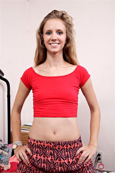 Atkpetites Rachel James Funny Cute Hentaitrap Yes Porn Pics Xxx