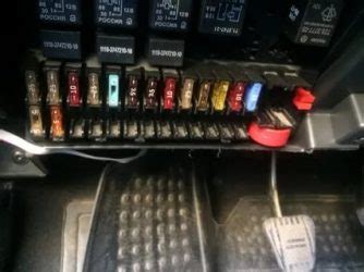 Реле поворотов приора где находится? | Autoline-eu.ru автожурнал