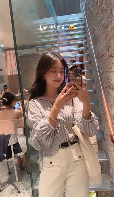 Hề lâuuuuuuu 1 ngày thật đẹp nhóooo Lấy ảnh nhớ theo dõi mk in 2024 Tv media Gay Girl