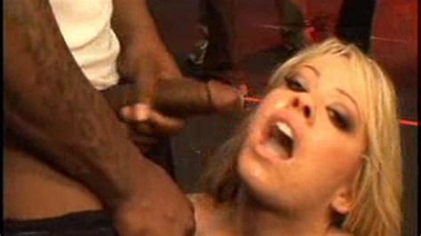 Brooke Scott In Bukkake Porn Videos