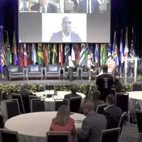 Jorge Luis Mart Nez El Mexicano Que Onde La Bandera Lgbt En Los Juegos Panamericanos Soy Gay