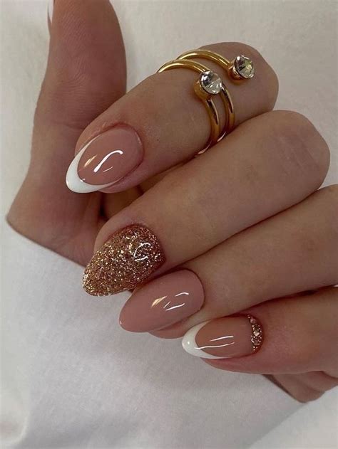 Nude And Gold Nails With White French Tips Fancy Nails Designs Nude Nail Designs Short