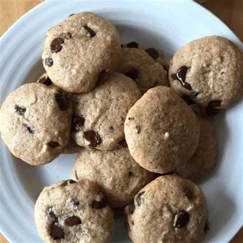 allergy friendly chocolate chip cookies eating  food allergies