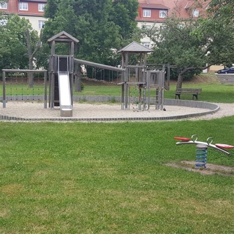 Spielplatz Spielpl Tze Auf Ehemaligen Laga Gel Nde In Zeitz