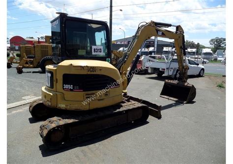 Used Caterpillar C Cr Mini Excavators In Listed On Machines U