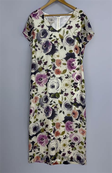 Beautiful Rare Vintage Laura Ashley Silk Summer Flora Gem
