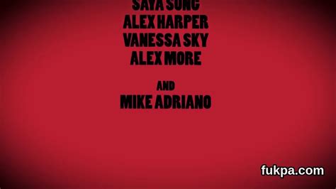 Gorgeous Looker Reveals Massive Ass And Gets Ass Hole Rode