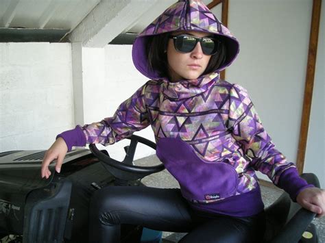 Amateur Girls Shiny Leggins Noch Ein Kleiner Mix