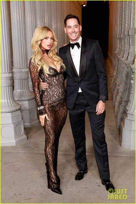 Kristen Wiig More Celebs Embrace Naked Dress Trend At LACMA Gala Photo 5229345 Demi Moore