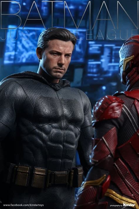 Hot Toys Unveils Justice League Batman Finished Product