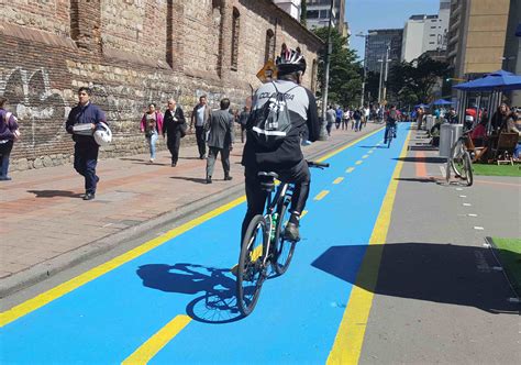 Vive la Semana de la Bicicleta en Bogotá Canal Trece