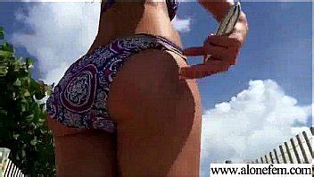 Amateur Horny Girl Please Herself With Sex Stuffs Megan Sweetz Vid XNXX