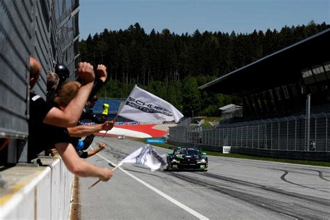 Red Bull Ring Aut May Adac Gt Masters Schubert