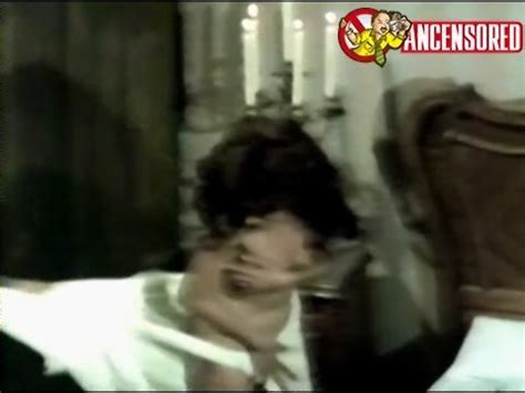 Naked Helena Rojo In El Sabor De La Venganza