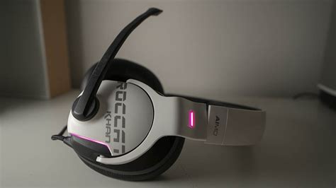Roccat Khan AIMO Gaming Headset Review // TechNuovo.com
