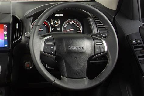 Isuzu V-Cross Images, V-Cross Interior & Exterior Photos, 360 View, Videos @ ZigWheels